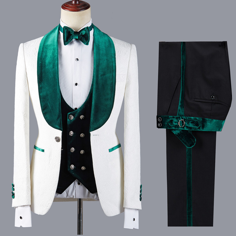 Jeffery Fashion Green Lapel Three-Piece White Wedding Suit with Jacquard