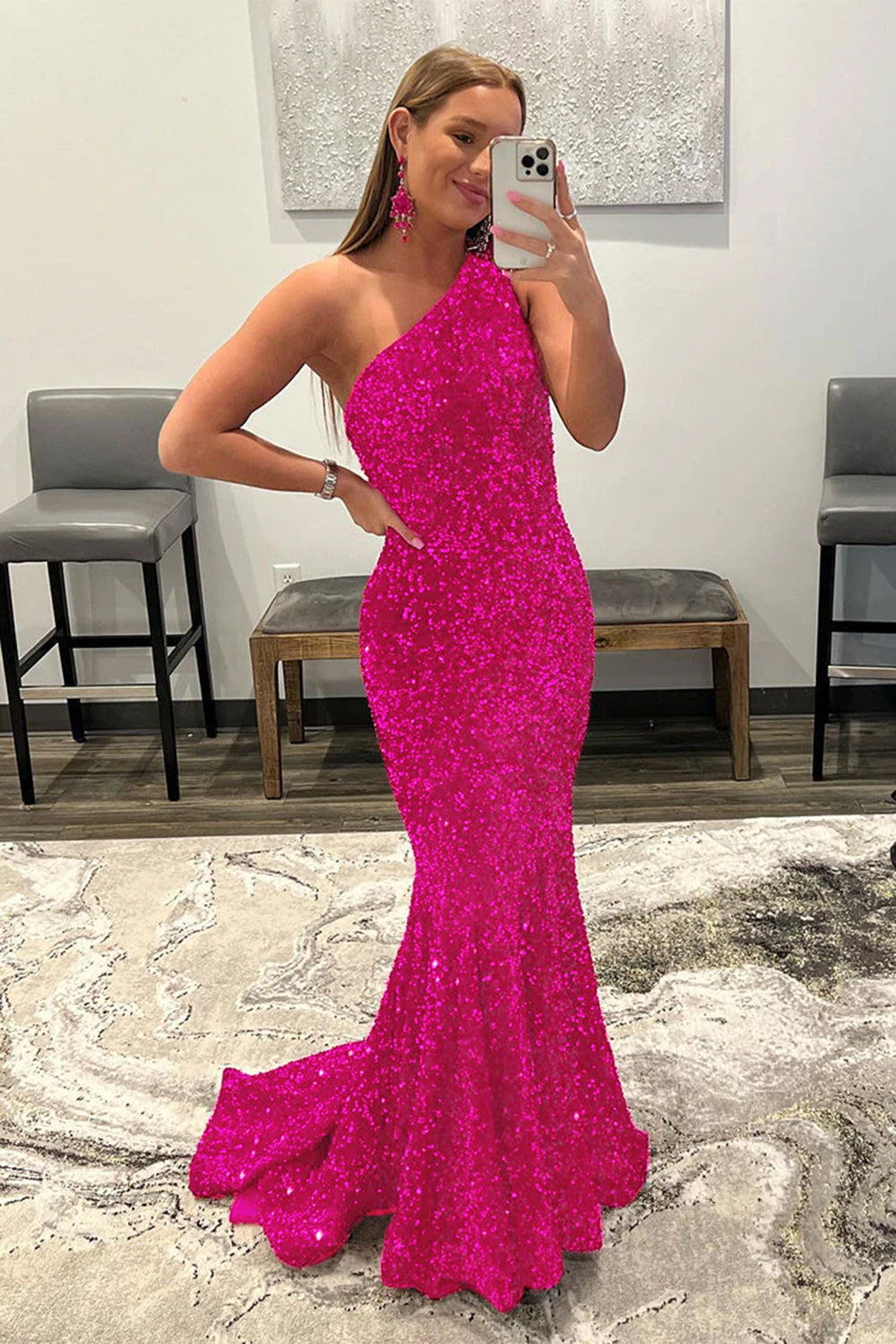 Black Sequined Prom Dress with Mermaid Silhouette and One Shoulder