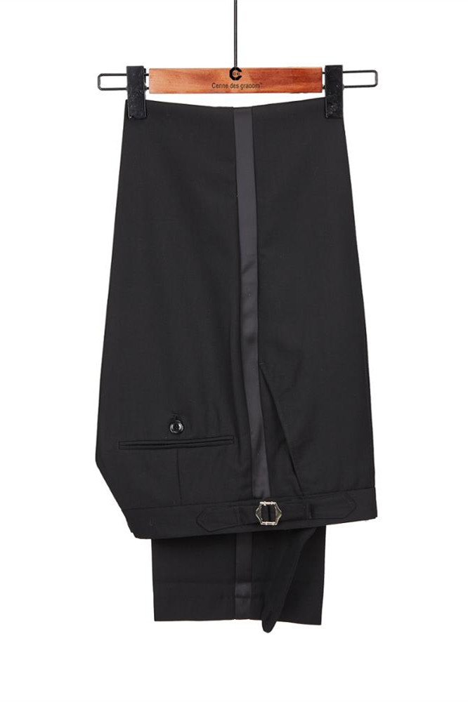 Gorgeous Casual Prom Outfits with Black Peaked Lapel for Guys