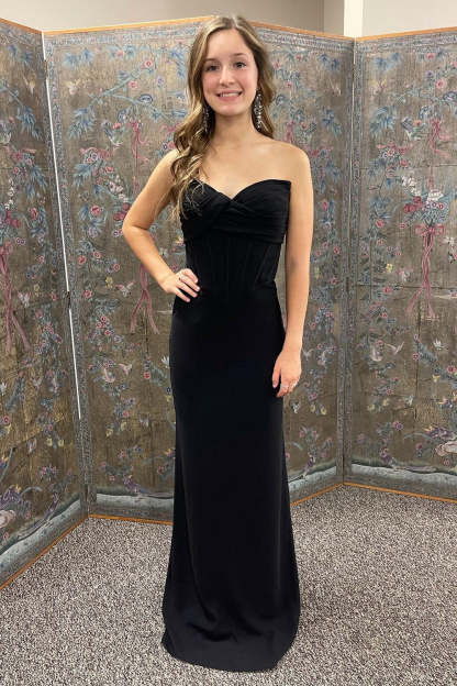 Long Black Prom Dress for Your Sweetheart