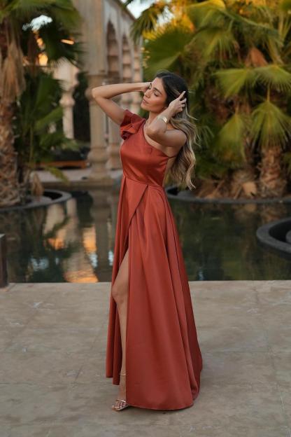 Stunning One Shoulder Sleeveless Backless Long Formal Dress With Front Split