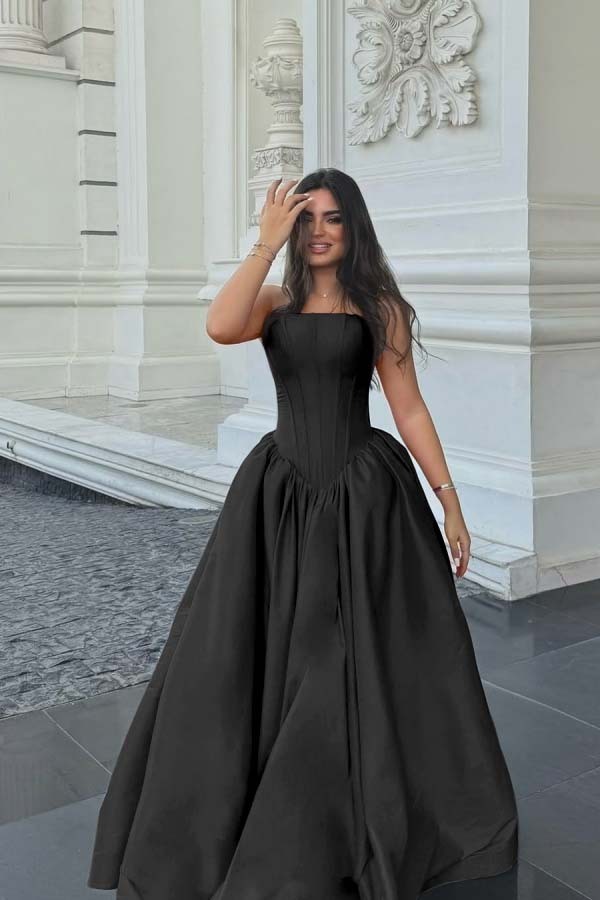 Chic Sleeveless Strapless Long A Line Formal Dress With Pleated