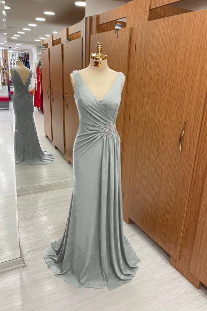 Amazing Dark Navy Straps V Neck Pleated Formal Dress With Rhinestone