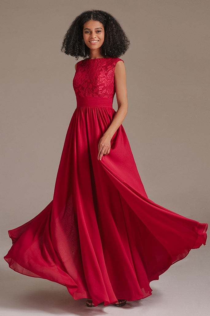 Red Sleeveless Lace Bridesmaid Dress