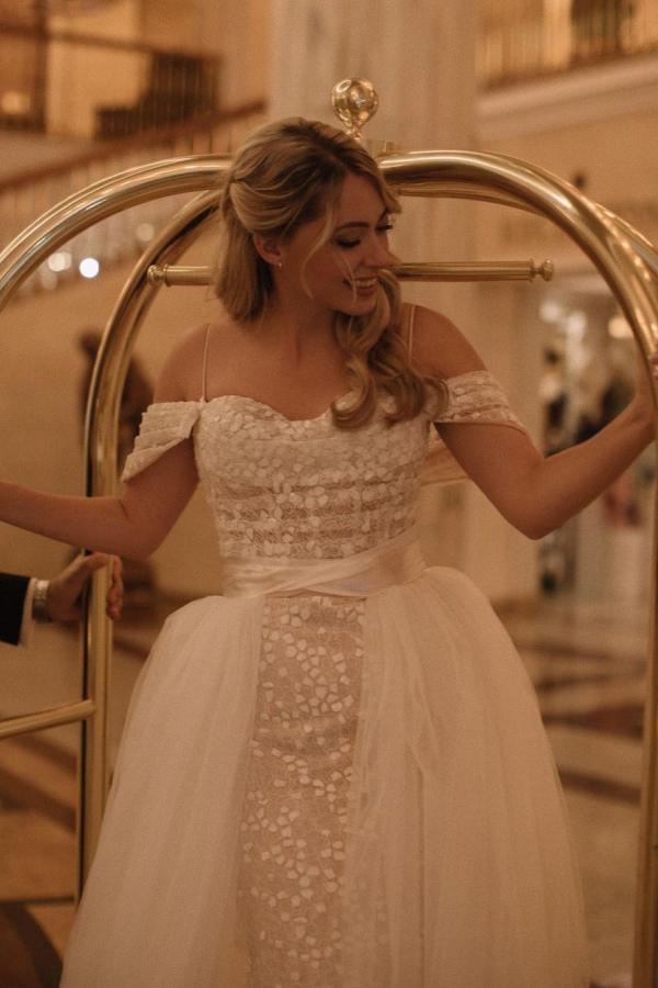 Chic Off-The-Shoulder Mermaid Long Wedding Dress with Detachable Tulle Train