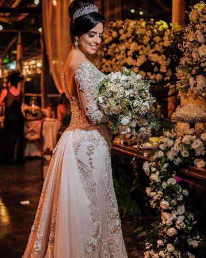 Elegant Long Sleeves Mermaid Off-the-Shoulder Wedding Dress with Appliques Lace