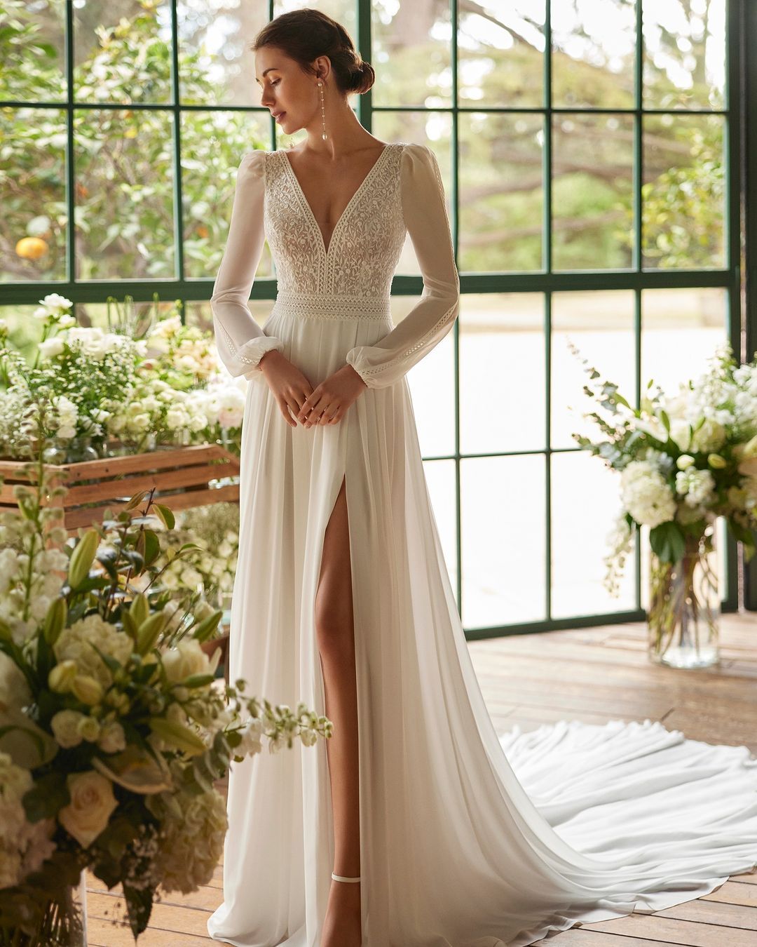 White V-Neck Split Long Wedding Evening Dress With Sleeves