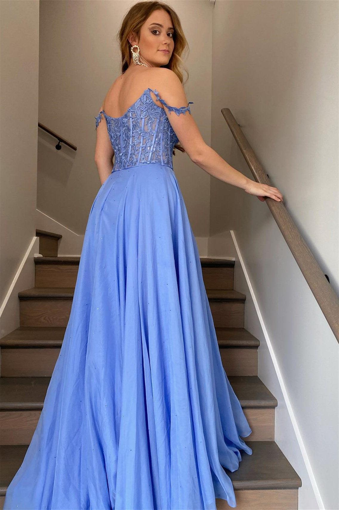 Blue Sweetheart Off-The-Shoulder Split Tulle Evening Dress With Appliques