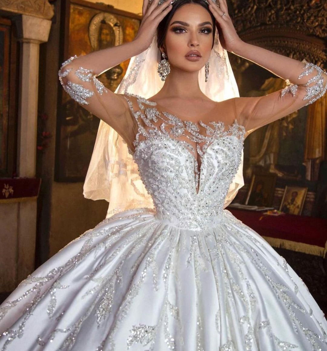 Beautiful Satin Long Princess Sweetheart Wedding Dress with Sleeves