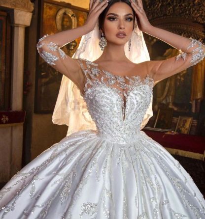 Beautiful Satin Long Princess Sweetheart Wedding Dress with Sleeves