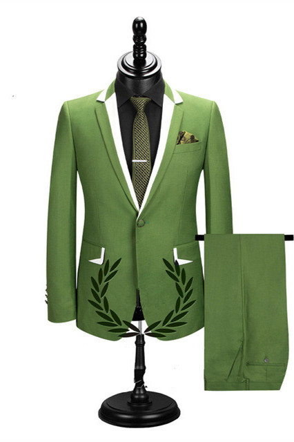 Glamorous Best-Fitted Notched Lapel Reception Suit for Groom