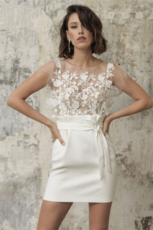 Bateau Short Applique Wedding Dress with Belt Pocket