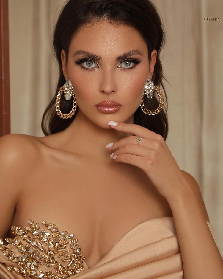 Mermaid Off-the-Shoulder Evening Dress Beadings