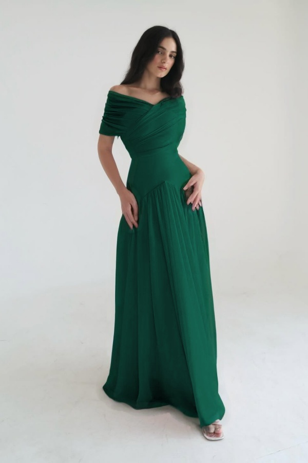 Chiffon Off the Shoulder Sleeveless Long Formal Dress With Pleated