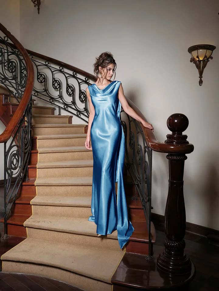 Charming V Neck Sleeveless Long Mermaid Formal Dress With Pleated