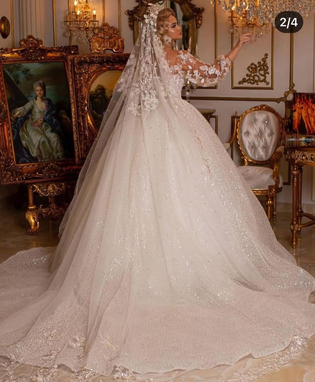 Stunning Ball Gown Puffy Sleeves Long Wedding Dress with Appliques