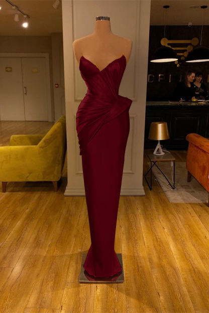 Chic Yellow Strapless Deep V Neck Sleeveless Mermaid Formal Dress With Pleated