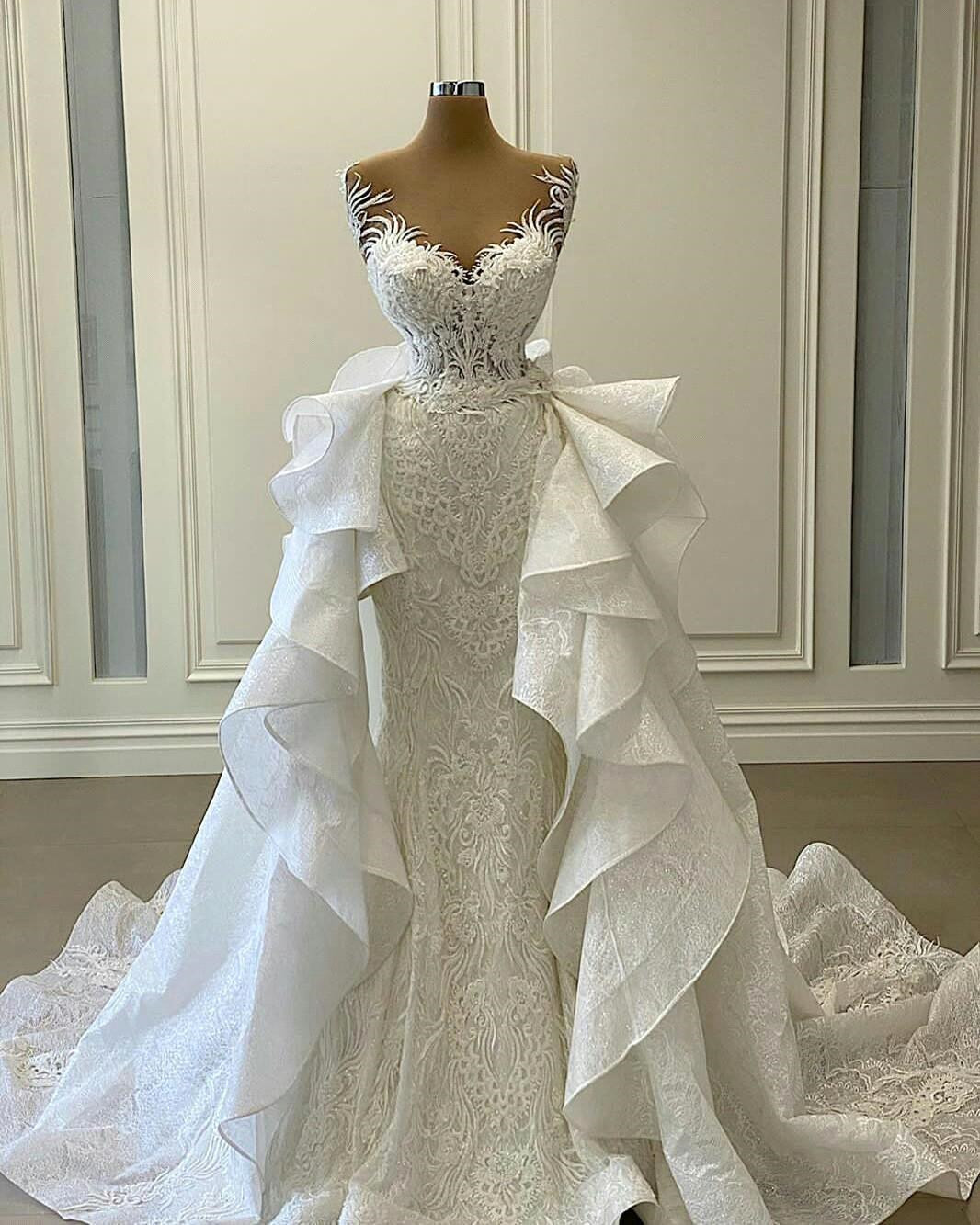 Stylish Lace Mermaid Sweetheart Appliques Wedding Dress with Detachable Train