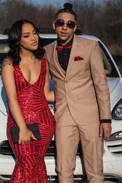 Stylish Three-Piece Men's Prom Outfit with Notch Lapel
