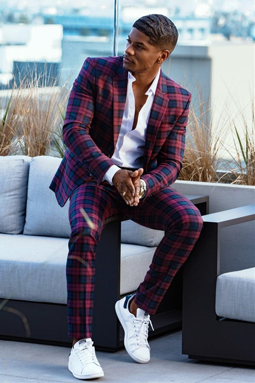 New Arrival Casual Red and Black Best-Fitted with Plaid Prom Suit for Guys