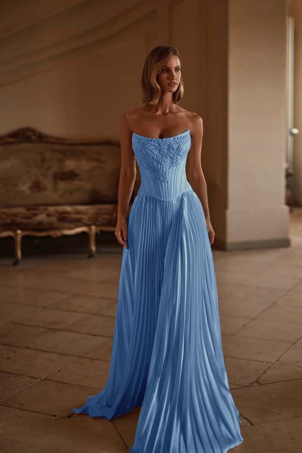 Strapless Sleeveless Long Formal Dress With Appliques Pleated