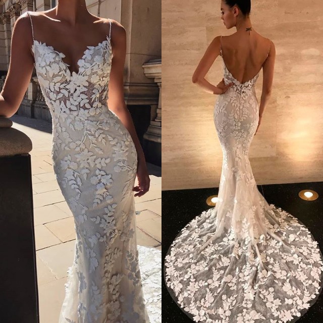 Spaghetti-Straps Long Backless Lace Appliques Mermaid Wedding Dress