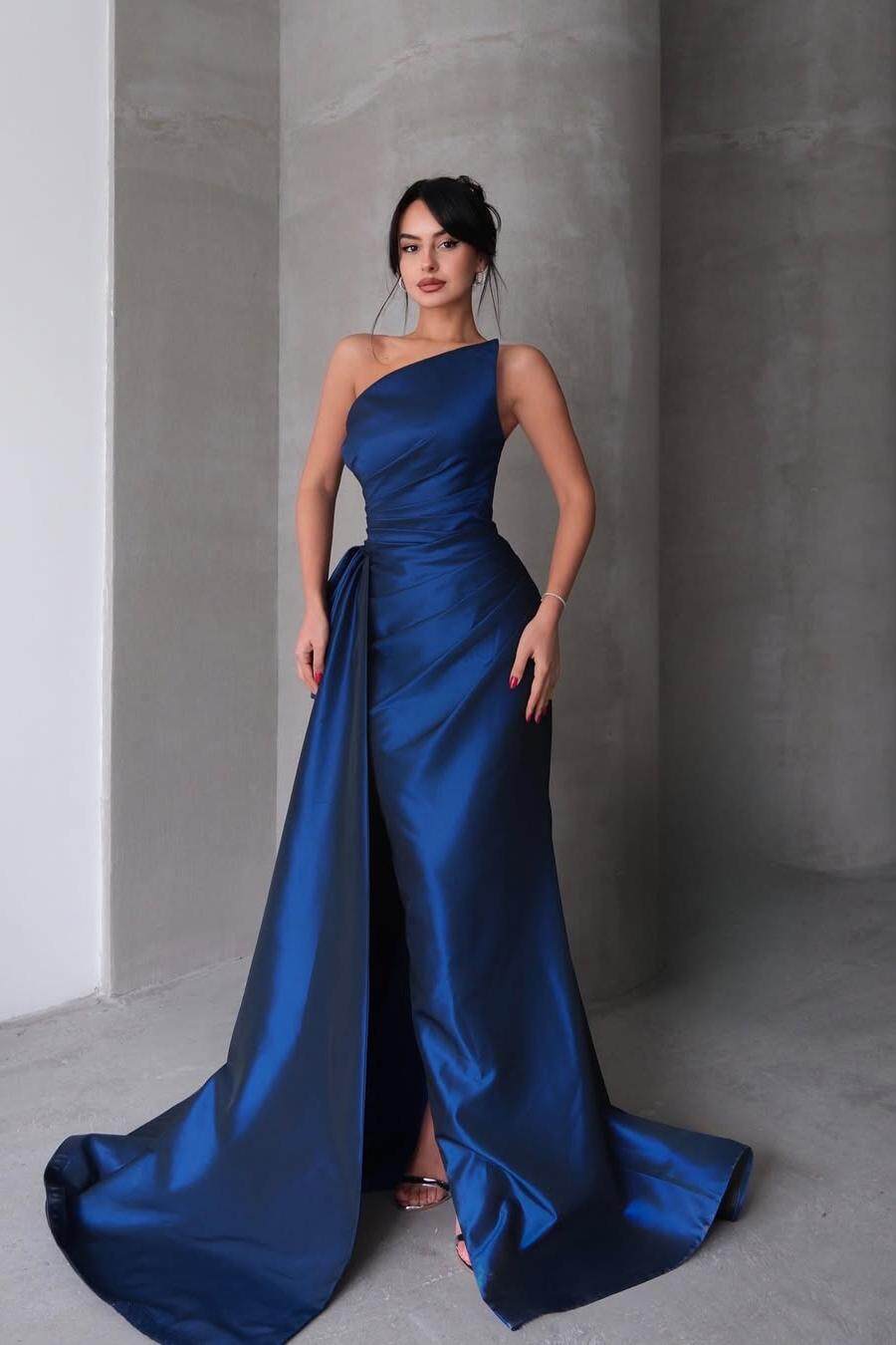 Strapless Sleeveless Mermaid Long Formal Dress With Split Pleated