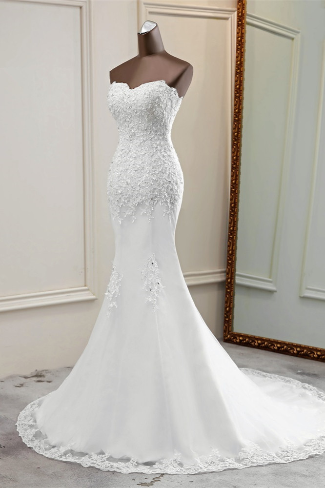 Chic Long Mermaid Strapless Lace Appliques Wedding Dress with Beadings