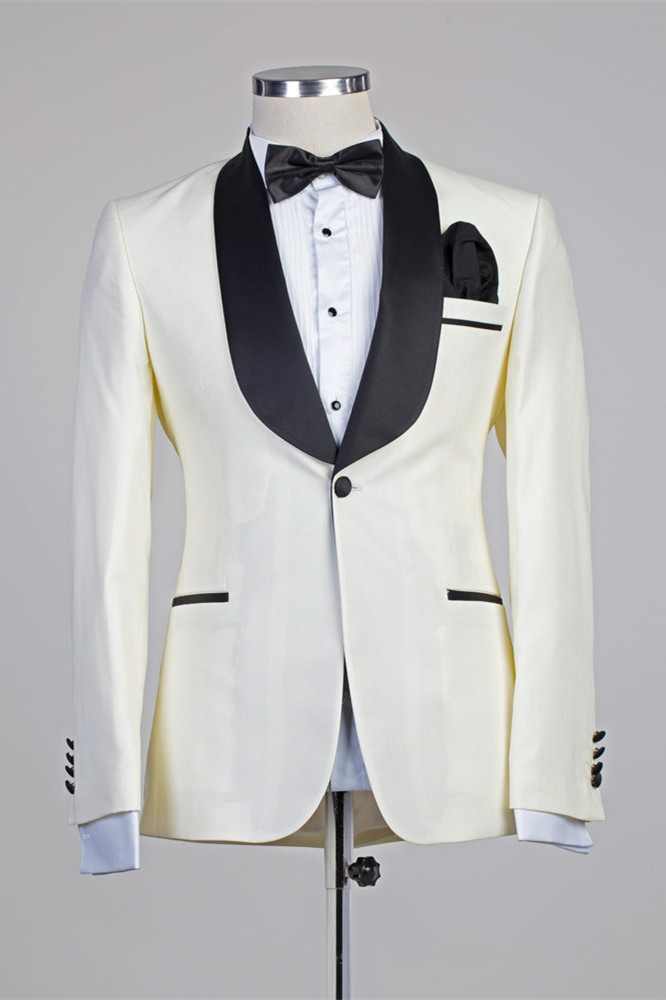 Moses Ivory Simple Slim Fit One-Button Wedding Suits with Black Lapel