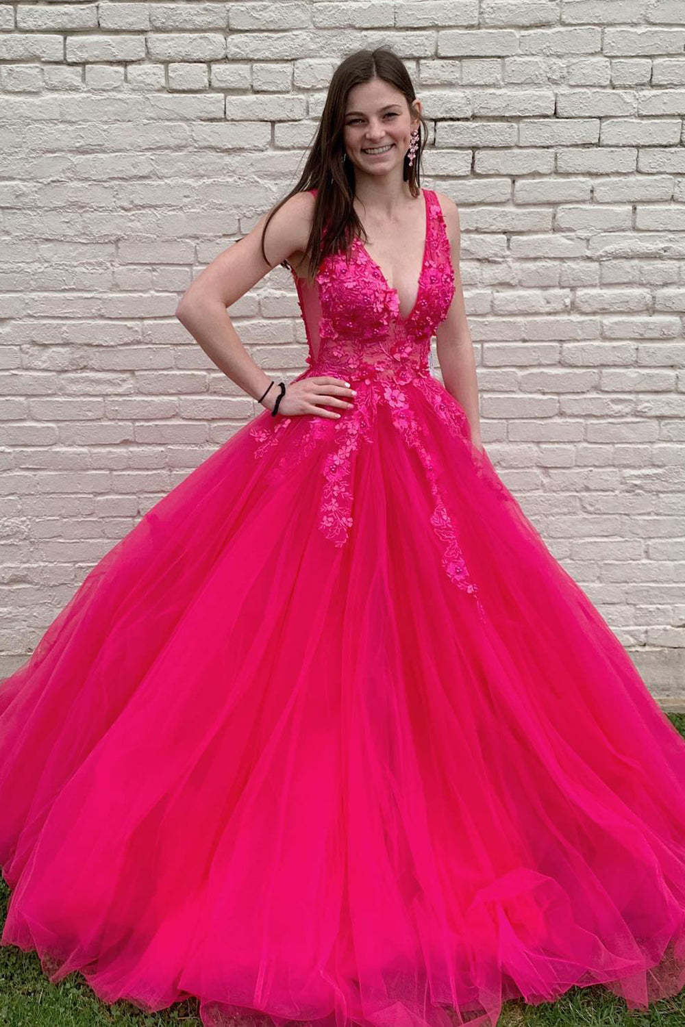 Long V-Neck Red Prom Dress in A-Line Style Featuring Appliques
