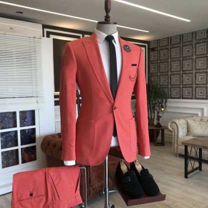 Elegant Red Peaked Lapel Marriage Blazer Suit with Two Flaps
