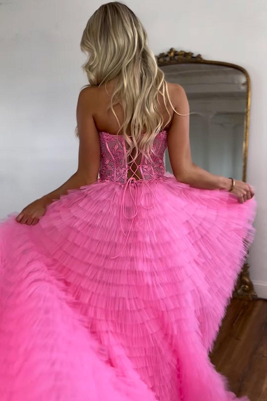 Elegant Sweetheart Corset Pink Prom Dress with Appliques in A-Line Style