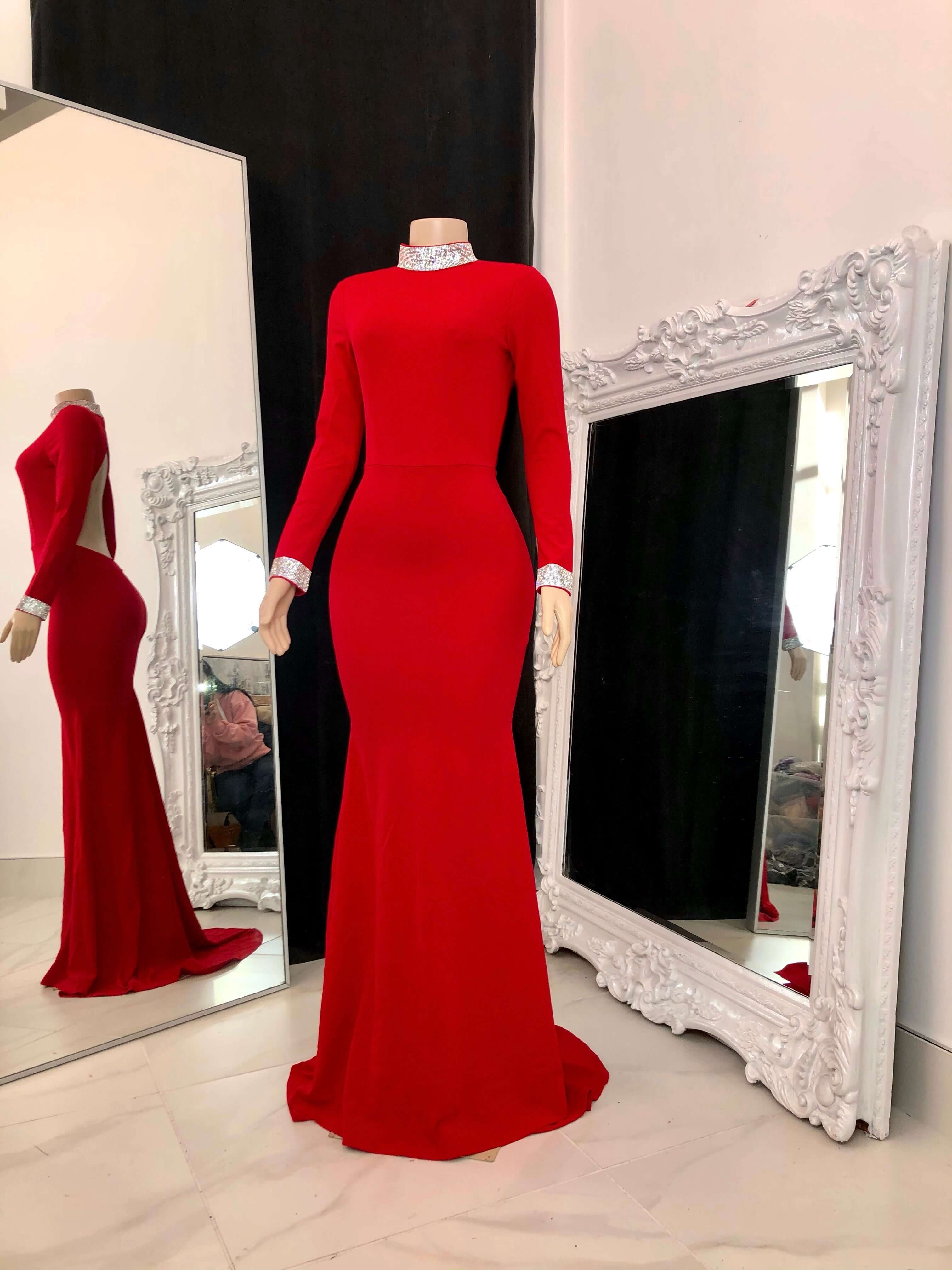 Red Long Sleeves Charming Evening Dress