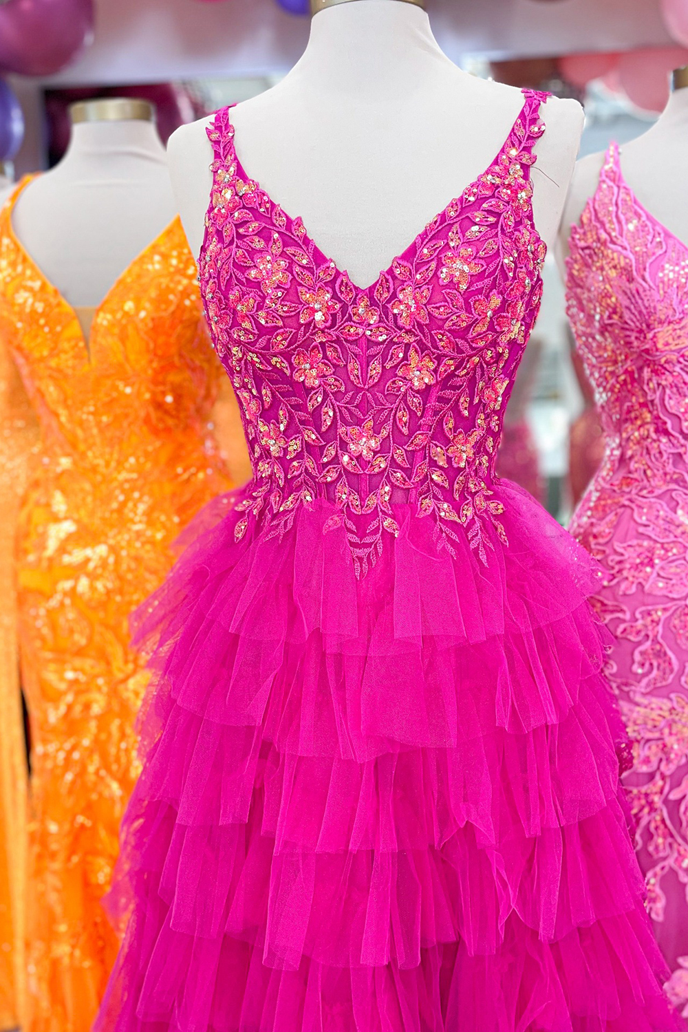 Elegant Fuchsia A-Line Prom Dress with V-Neck and Appliques