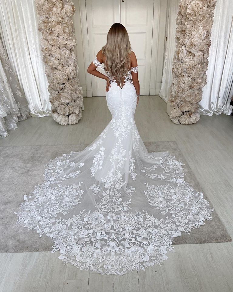 Glamorous Off-The-Shoulder Mermaid Backless Long Wedding Dress with Lace