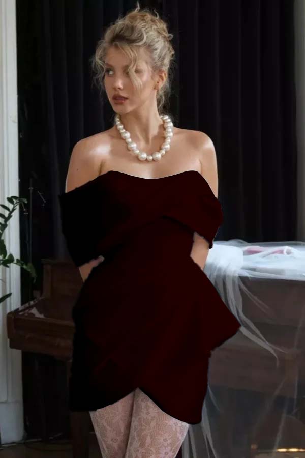 Stunning Off the Shoulder Sleeveless Short Formal Dress With Pleated