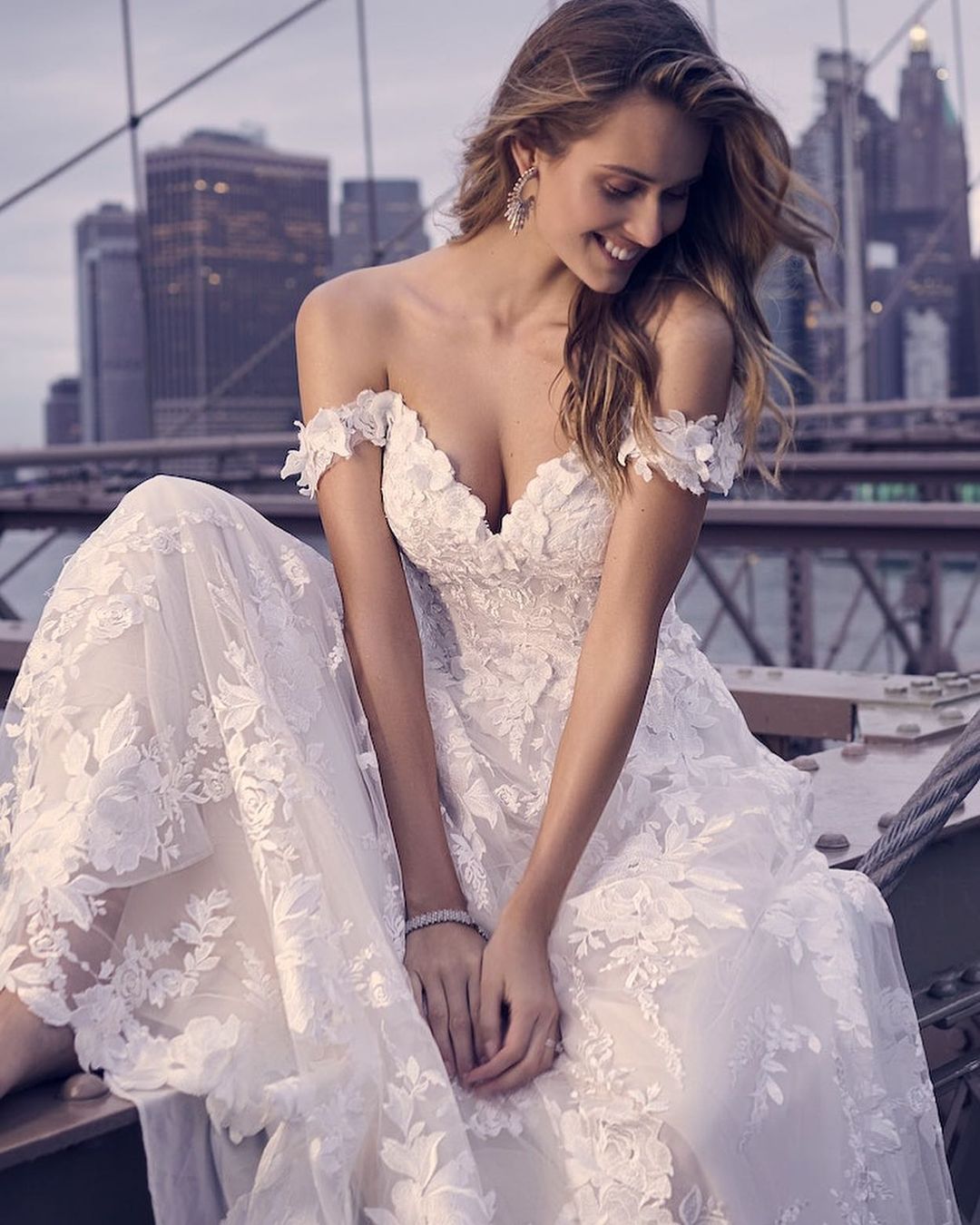 White Off-The-Shoulder Sweetheart Lace Evening Dress