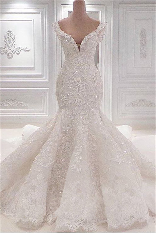 Unique Ruffles Floor-Length Mermaid V-Neck Wedding Dress with Appliques Lace