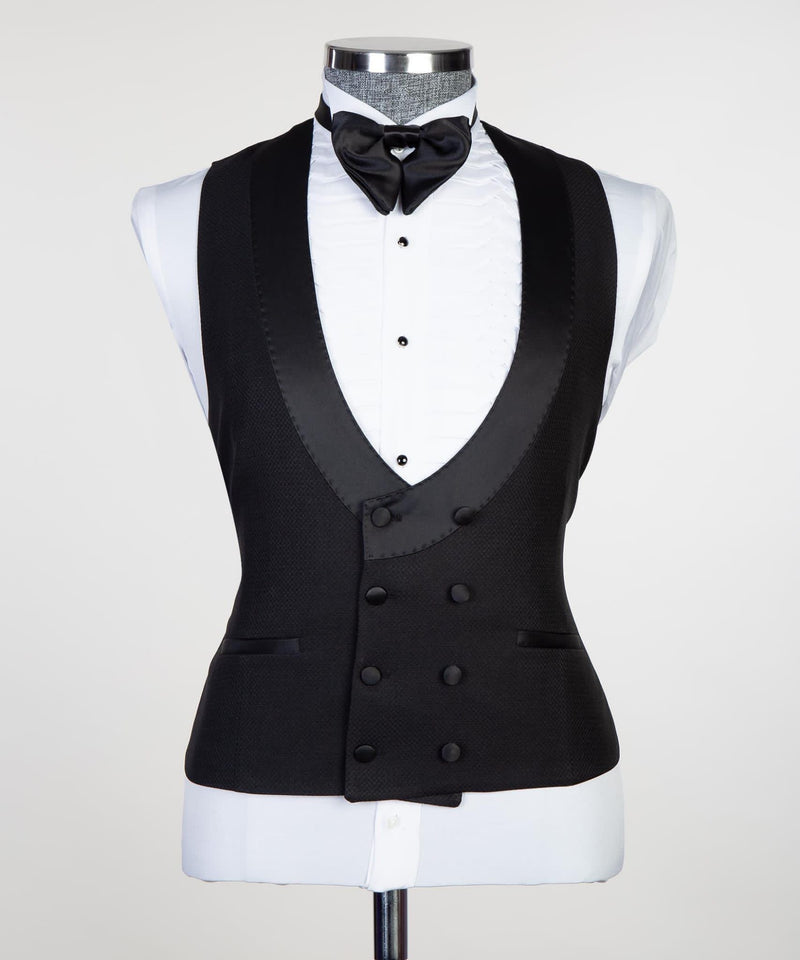 Edmund New Arrival Black Satin Peaked Lapel Men's Suits with Three-Piece