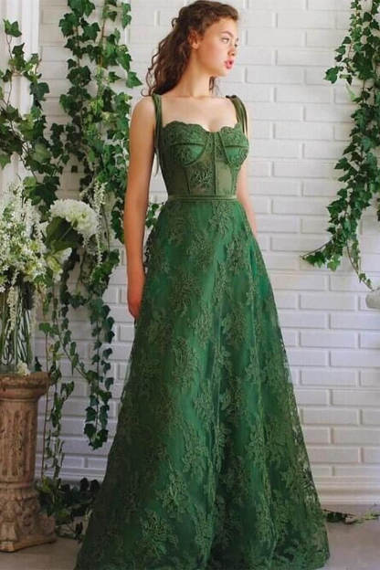 Green Emerald Spaghetti-Straps Evening Dress With Appliques A-Line Strapless