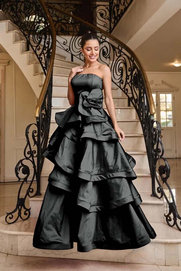 Chic Strapless Sleeveless Long Formal Dress With Pleated Ruffles
