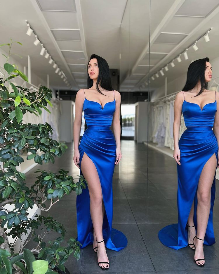 Royal Blue Mermaid Spaghetti Strap Evening Dress With Split