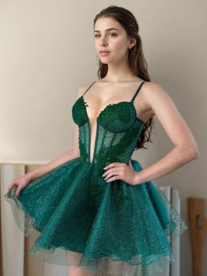 Dark Emerald Spaghetti-Straps Sparkling Tulle Plunging Neckline Short Mini cocktail Dress With Appliques