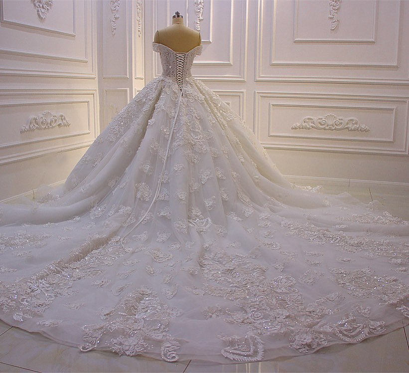 Sexy Sweetheart Off-the-Shoulder Backless Wedding Dress with Tulle Appliques Lace Ruffles