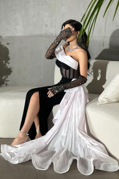 Black Short Split Prom Dress With White Tail