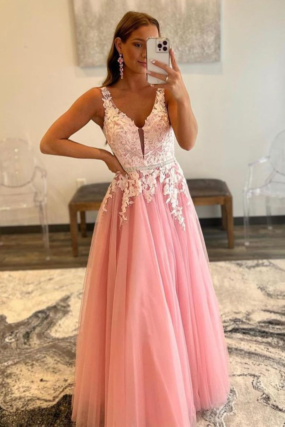 Prom Dress in Pink A-Line Tulle Featuring Appliques