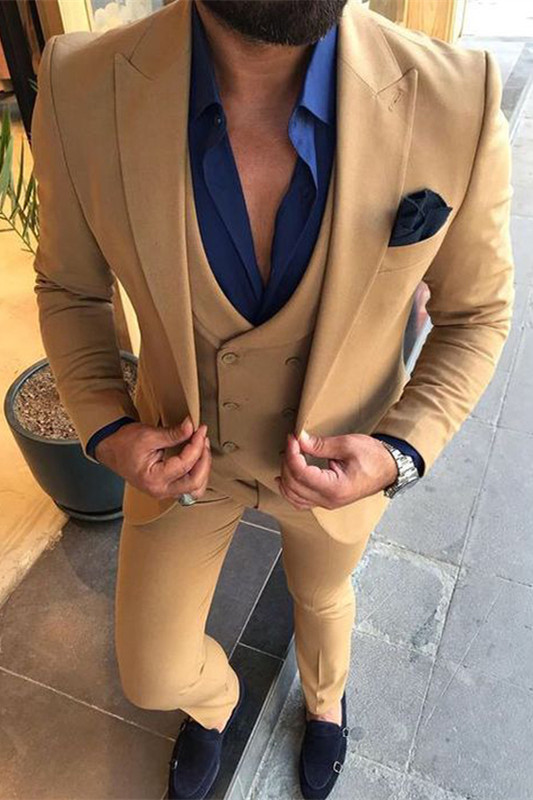 Shining Three-Piece Prom Attire with Peaked Lapel for Guys