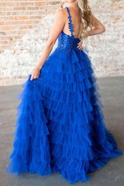 Elegant Fuchsia A-Line Prom Dress with V-Neck and Appliques