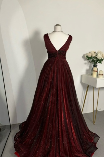Red Black V-Neck Glittery Evening Dress