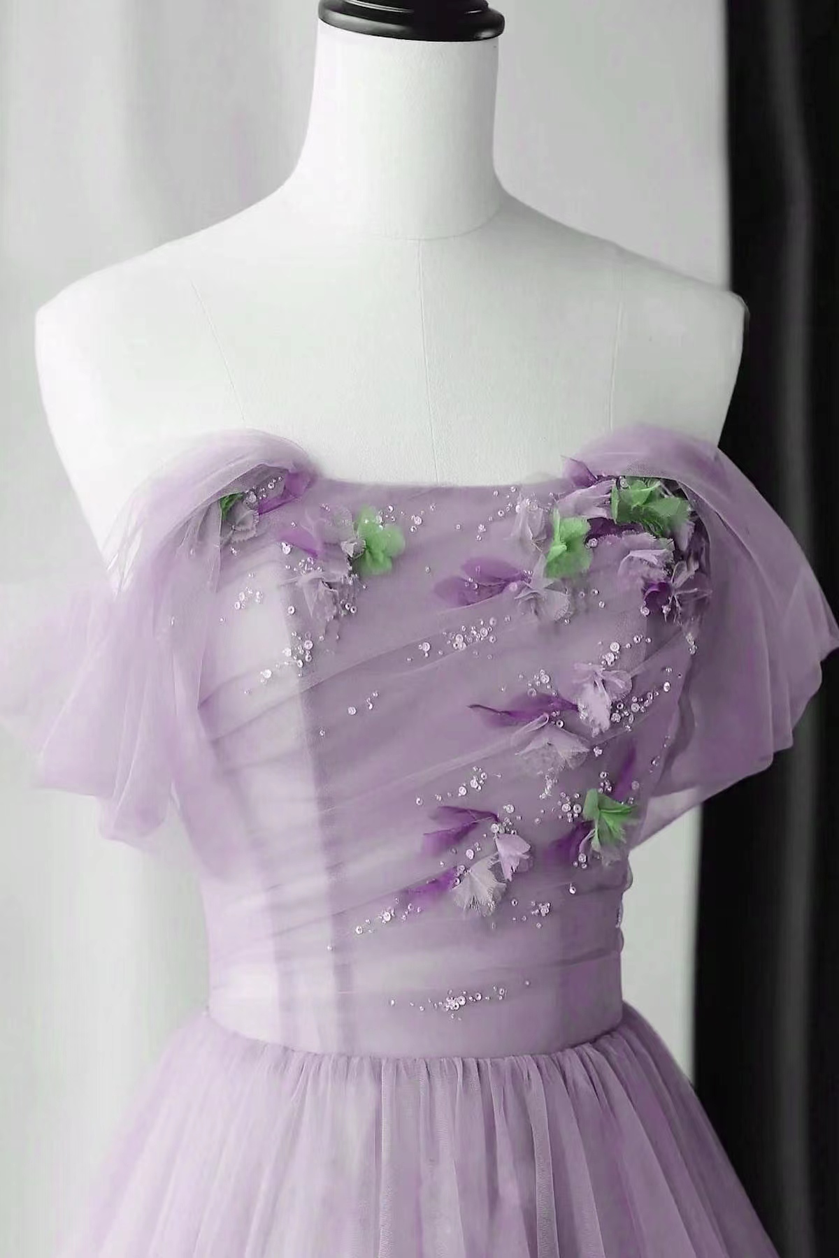 Lilac Beadings Off-The-Shoulder Appliques Evening Dress With Tulle